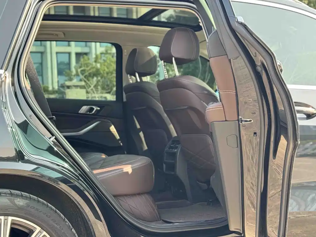 BMW X5 — миниатюра 12