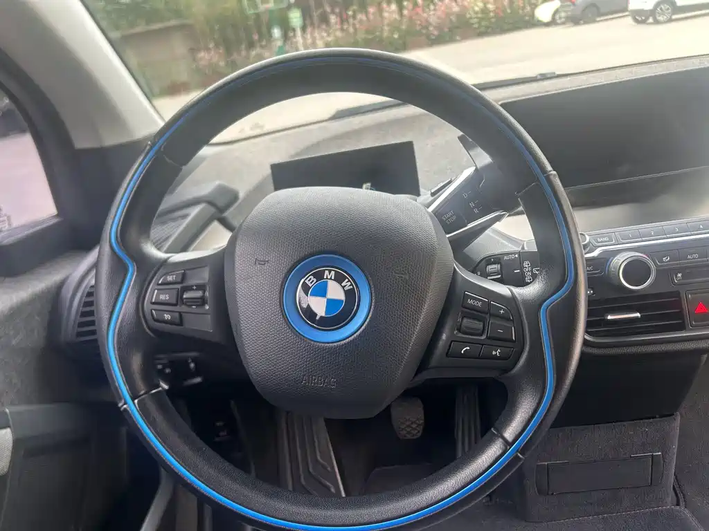 BMW i3 (Import) — миниатюра 15