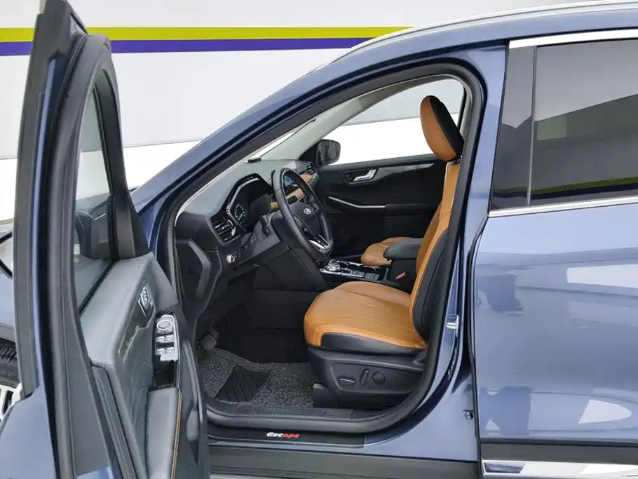 Ford Escape — миниатюра 9