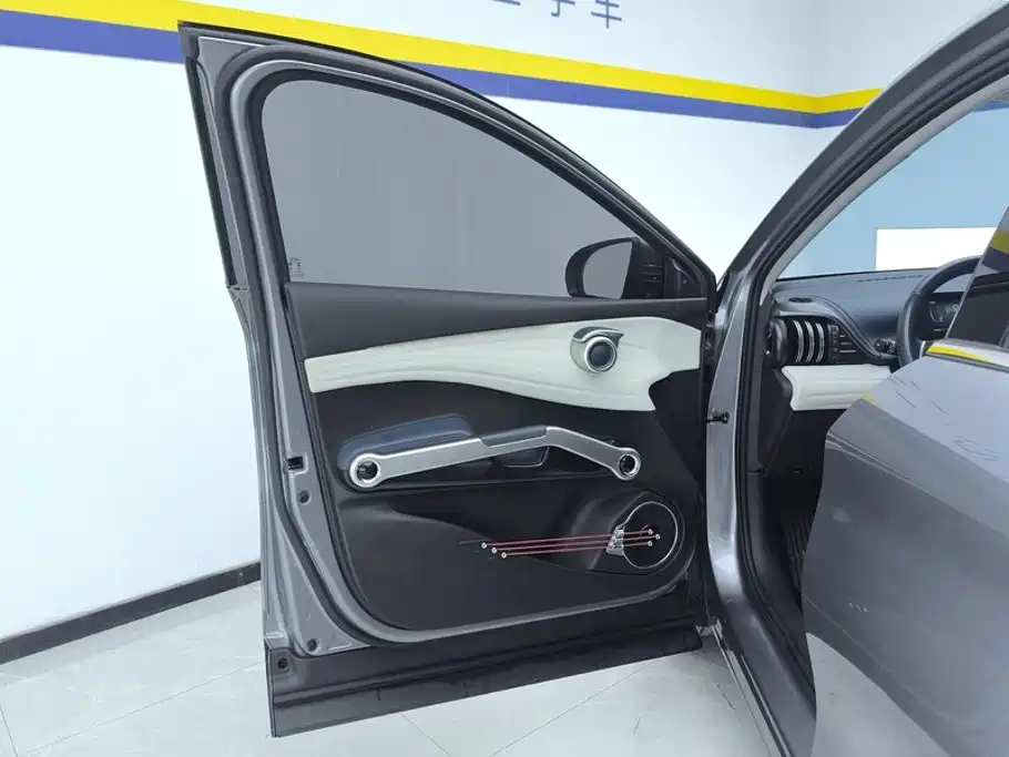 BYD Yuan Plus — миниатюра 7