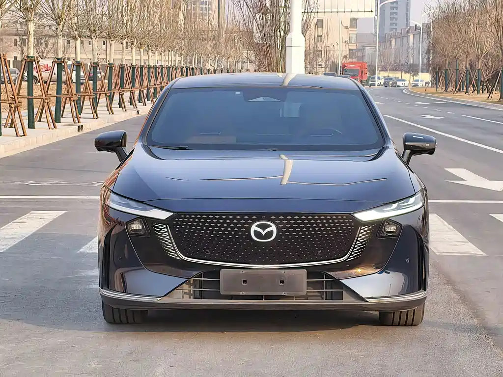 Mazda EZ-6