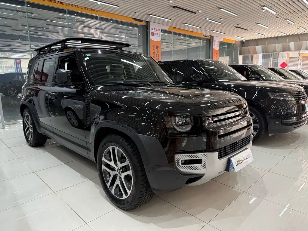 Land Rover Defender — миниатюра 2