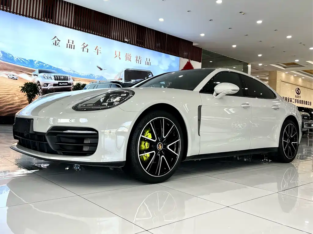Porsche Panamera — миниатюра 2