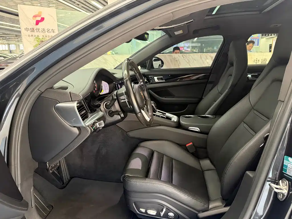 Porsche Panamera — миниатюра 5
