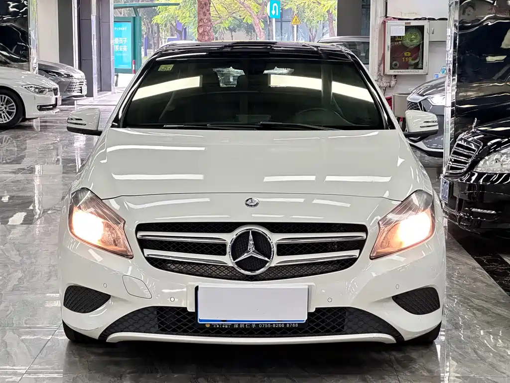 Mercedes-Benz A-Class (Import) — миниатюра 3
