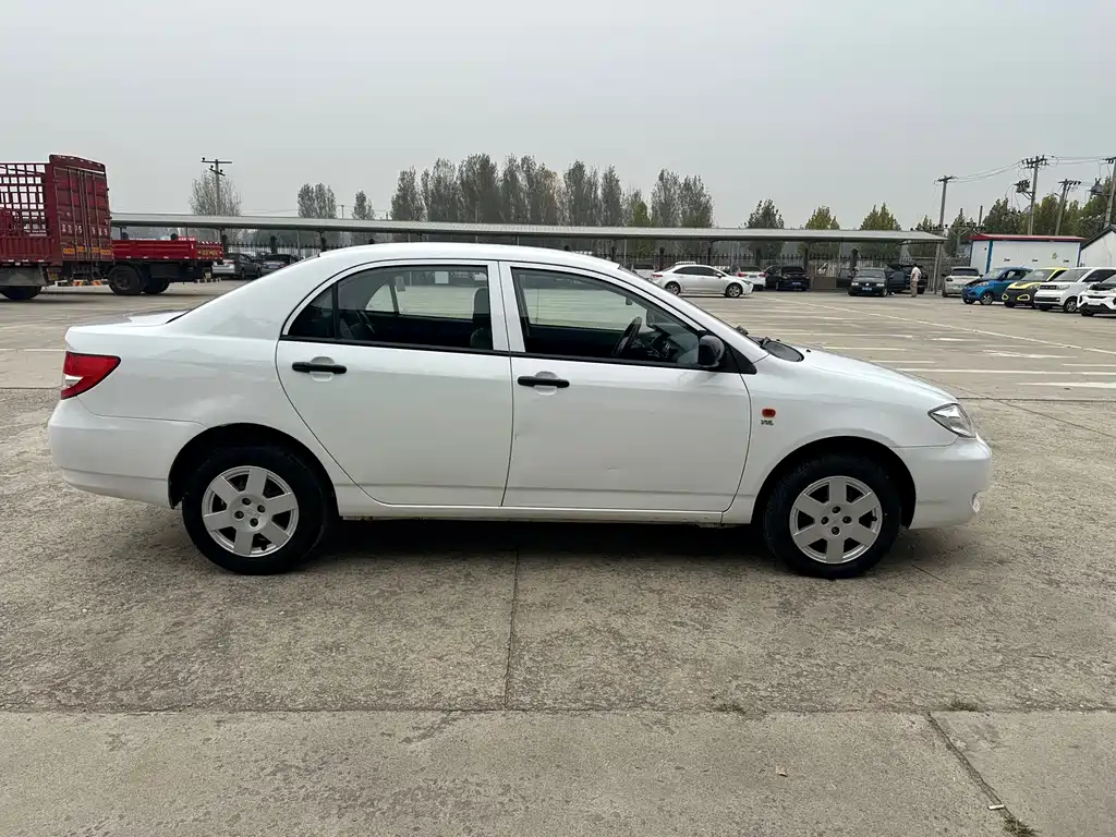 BYD F3 — миниатюра 6