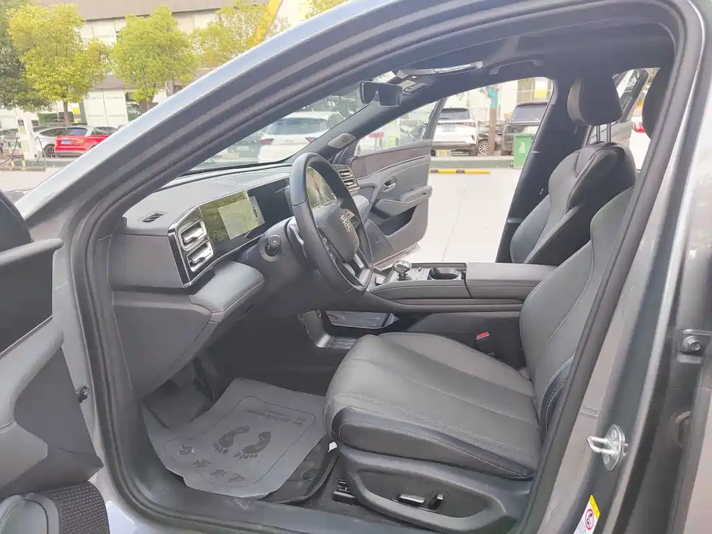BYD Qin L — миниатюра 5