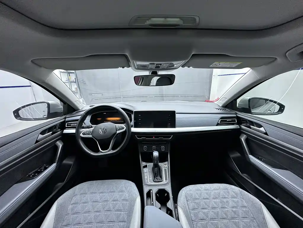 Volkswagen Lavida — миниатюра 11