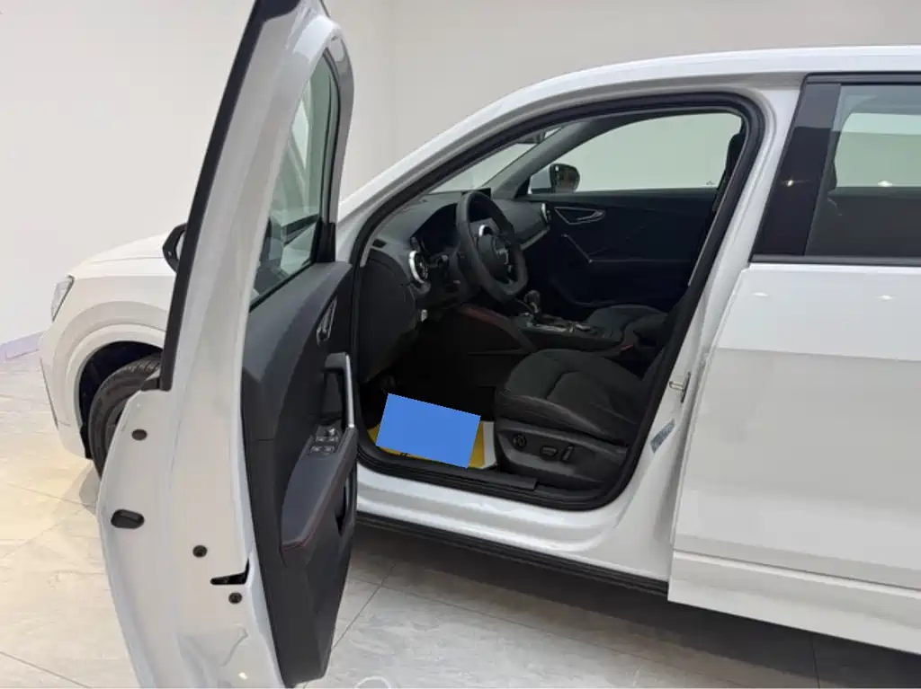 Audi Q2L 2024 35TFSI