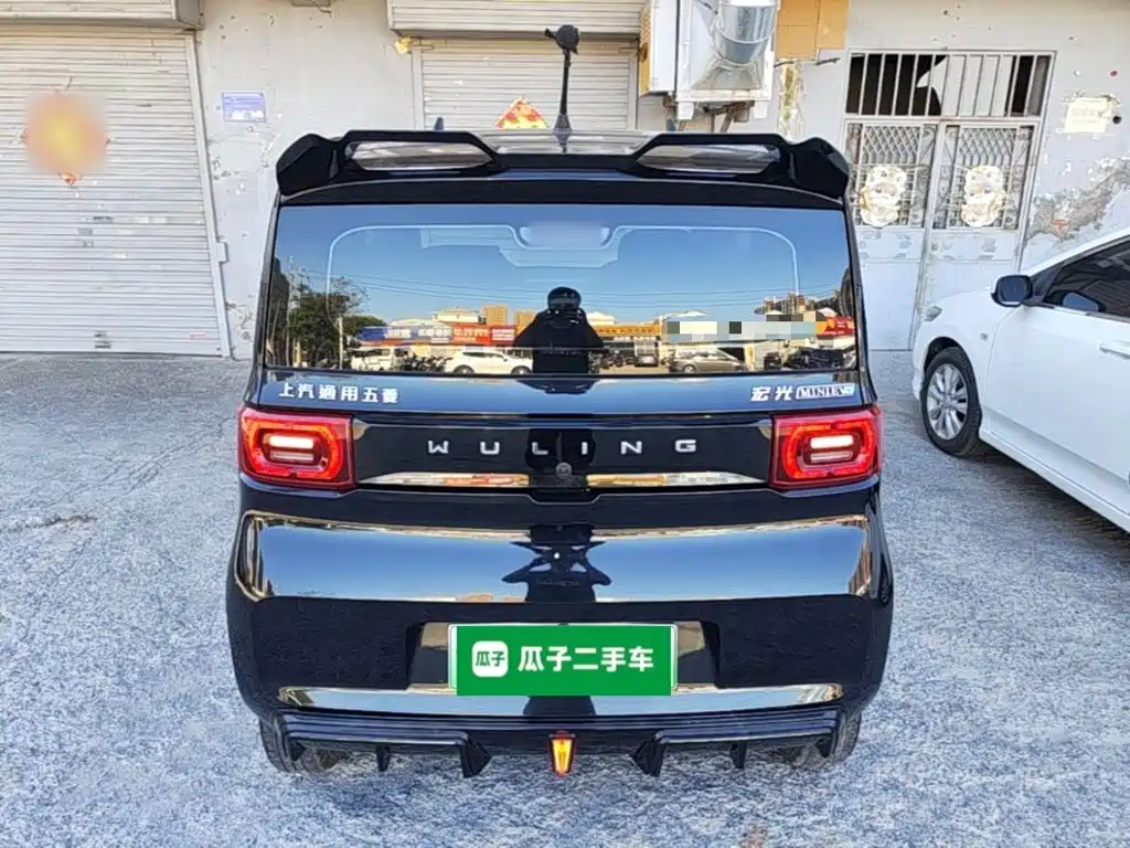 Wuling MINIEV — миниатюра 6