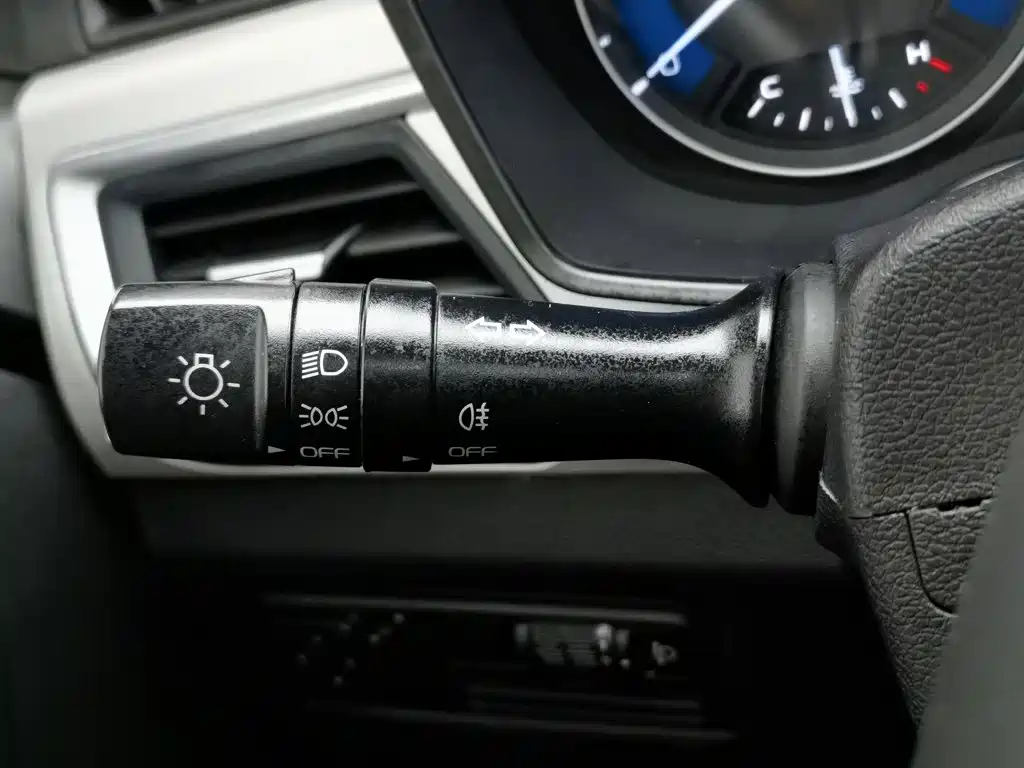 Geely Vision X3 — миниатюра 21