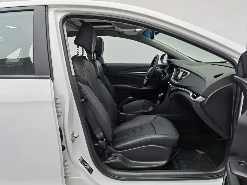 Buick Excelle — миниатюра 23