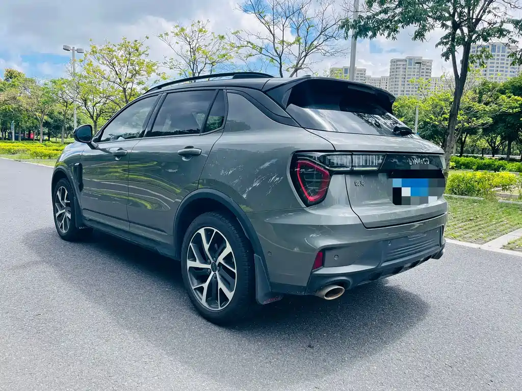 Lynk & Co 01 — миниатюра 7