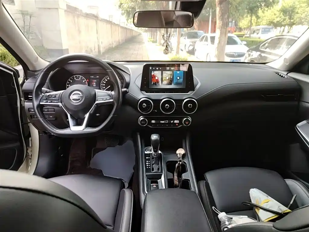 Nissan Sylphy 2022 1.6L XL CVT Enjoy