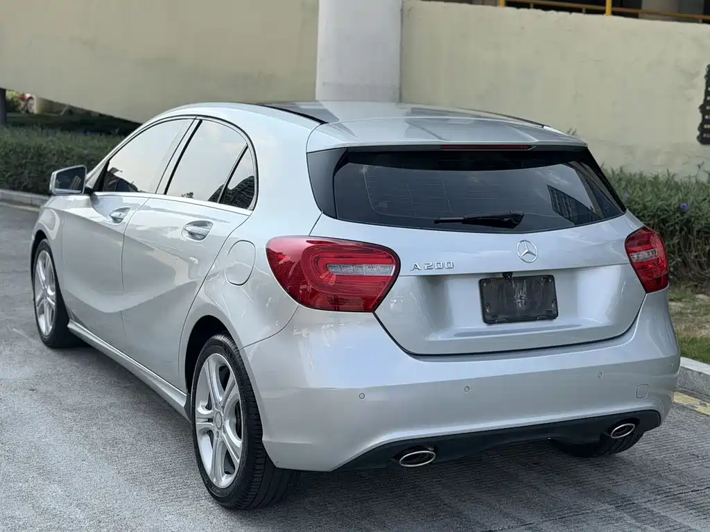 Mercedes-Benz A-Class (Import) — миниатюра 4