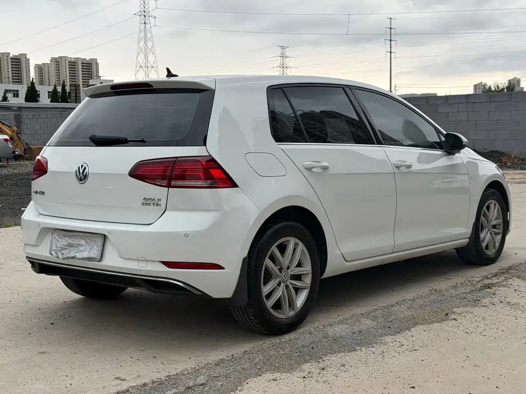 Volkswagen Golf — миниатюра 5