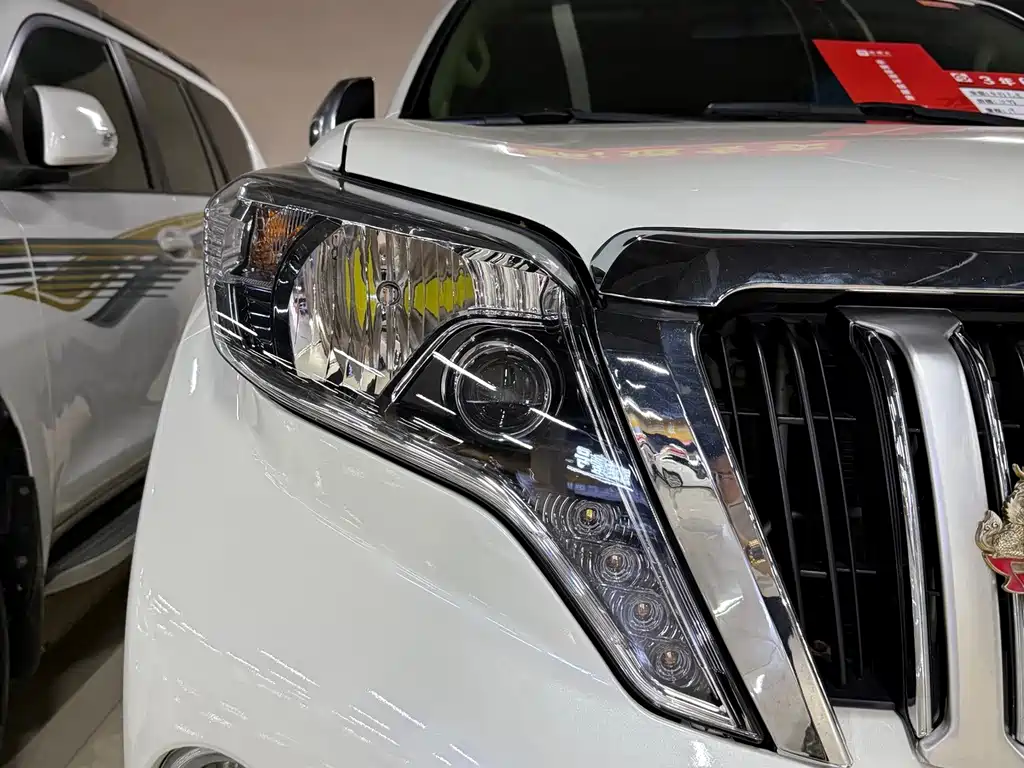 Toyota Prado (Import) — миниатюра 15