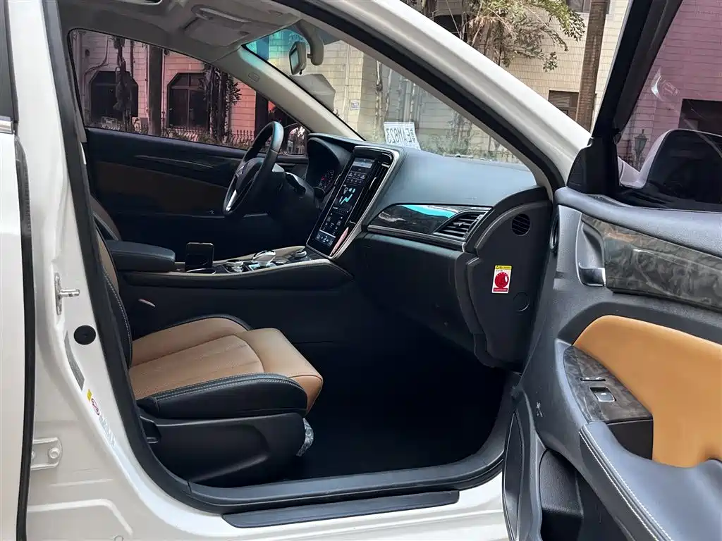 BYD Qin NEV — миниатюра 18