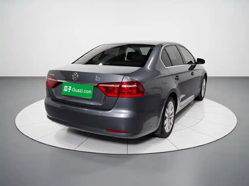 Volkswagen Lavida — миниатюра 4