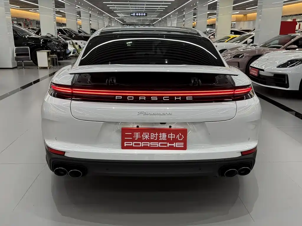 Porsche Panamera — миниатюра 5