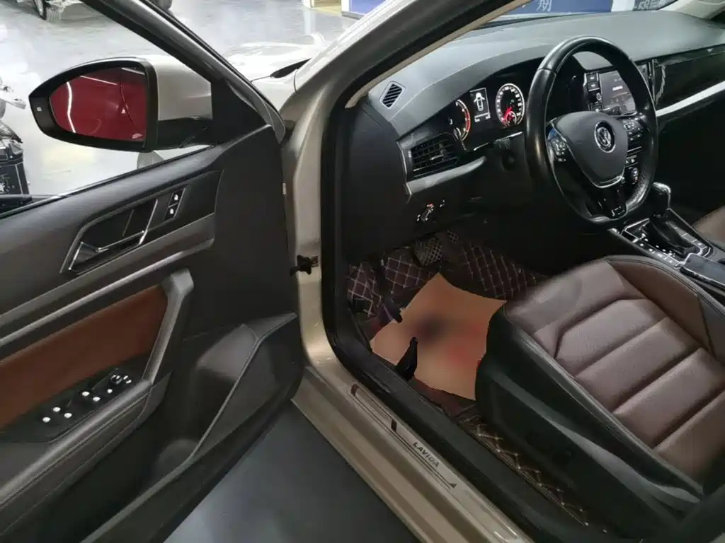 Volkswagen Lavida — миниатюра 16
