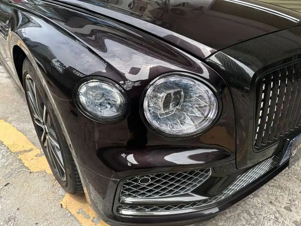 Bentley Flying Spur — миниатюра 5