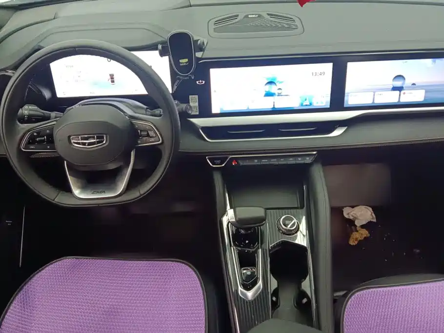 Geely Xingyue L — миниатюра 12