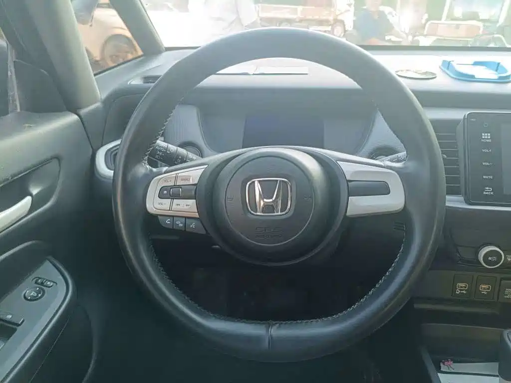 Honda Fit — миниатюра 9