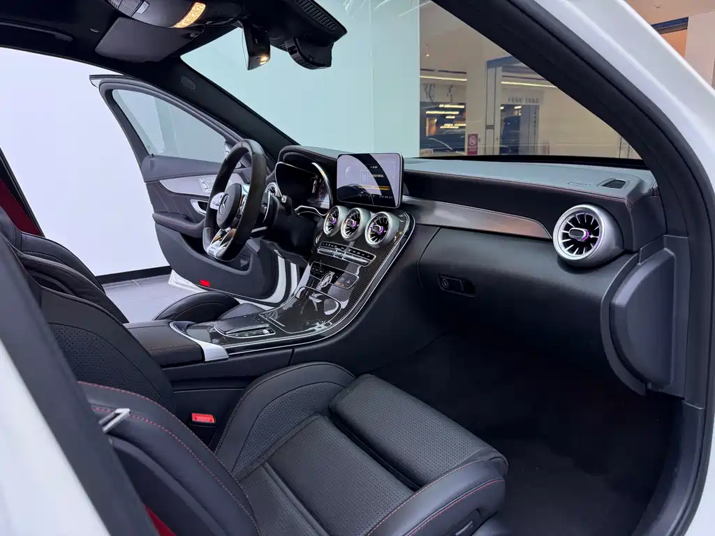 Mercedes-Benz C-Class AMG — миниатюра 11