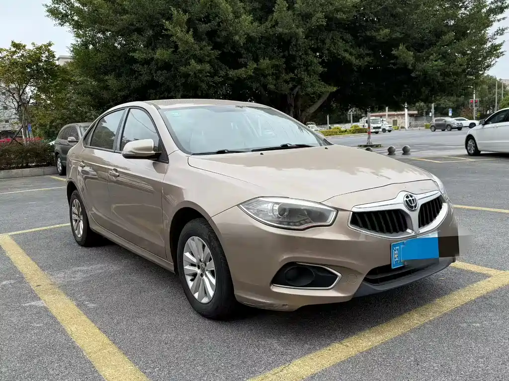 Zhonghua H530 — миниатюра 3