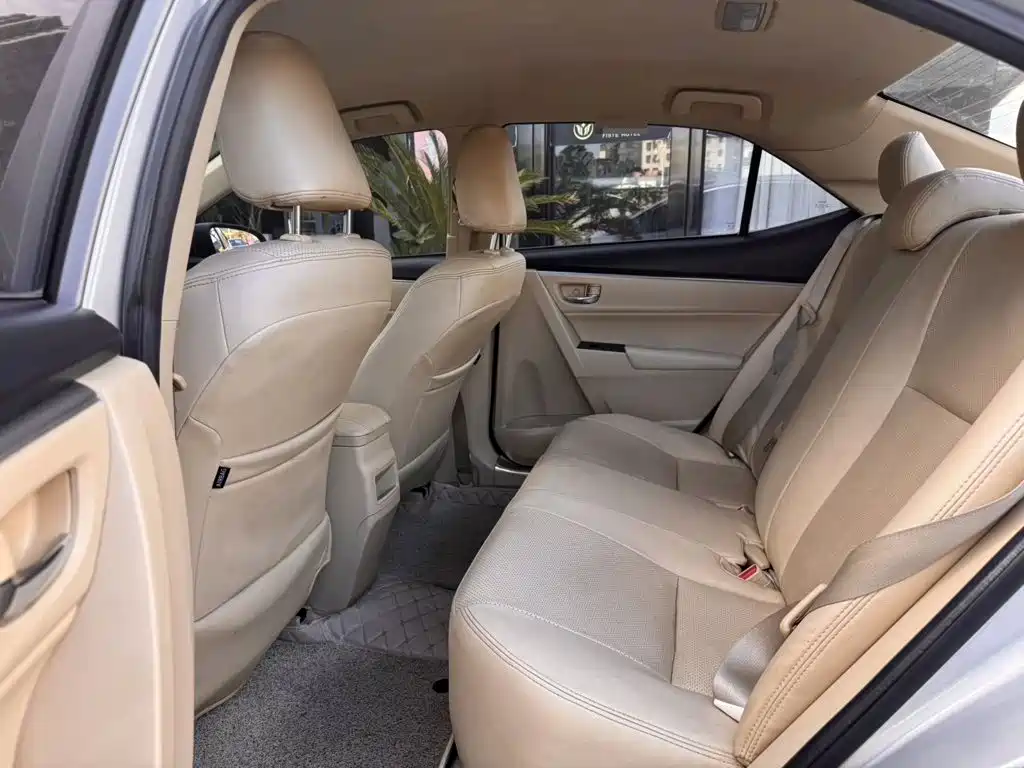 Toyota Corolla — миниатюра 8