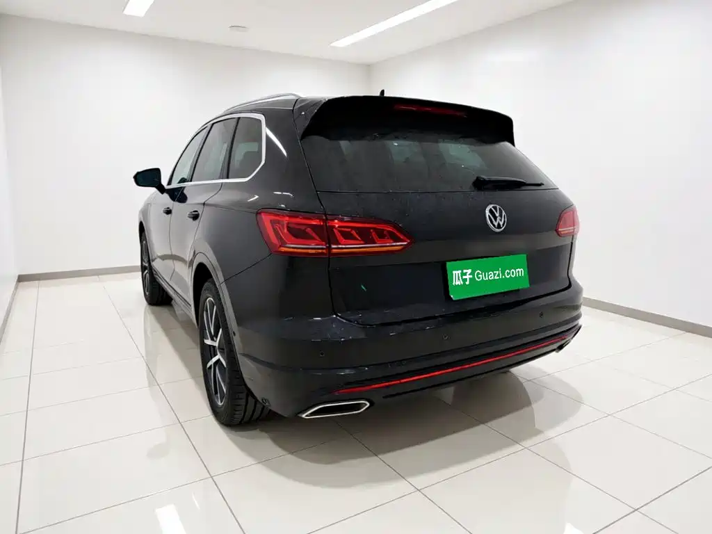 Volkswagen Touareg — миниатюра 5