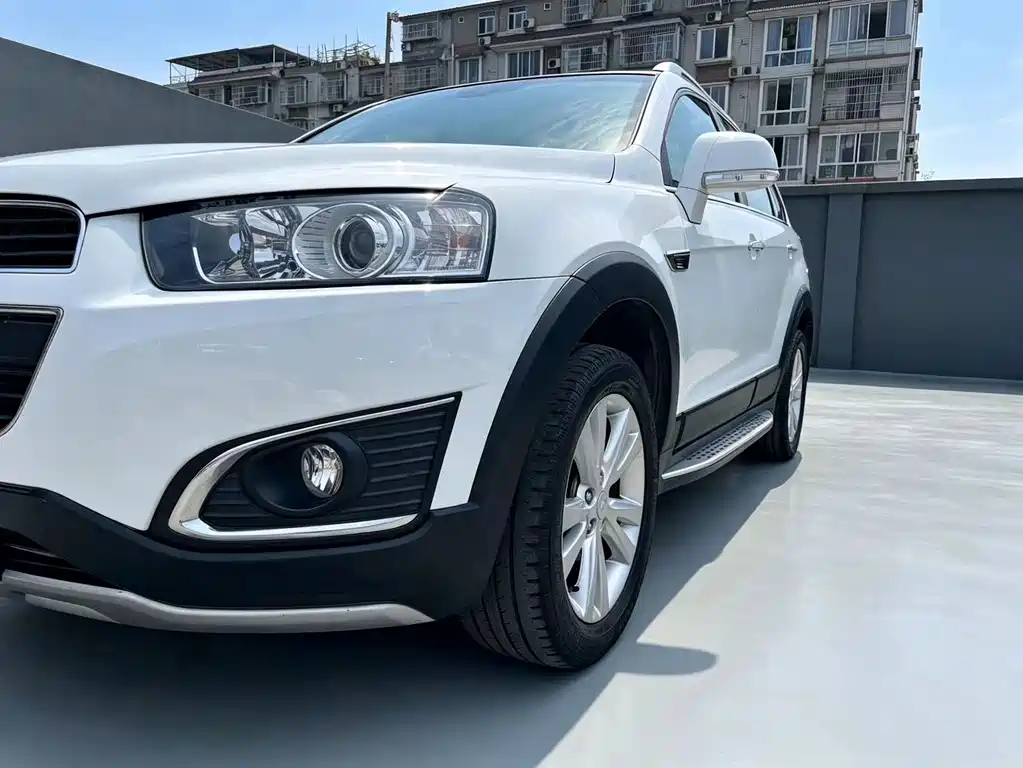 Chevrolet Captiva 2015 2.4L Flagship 7 мест