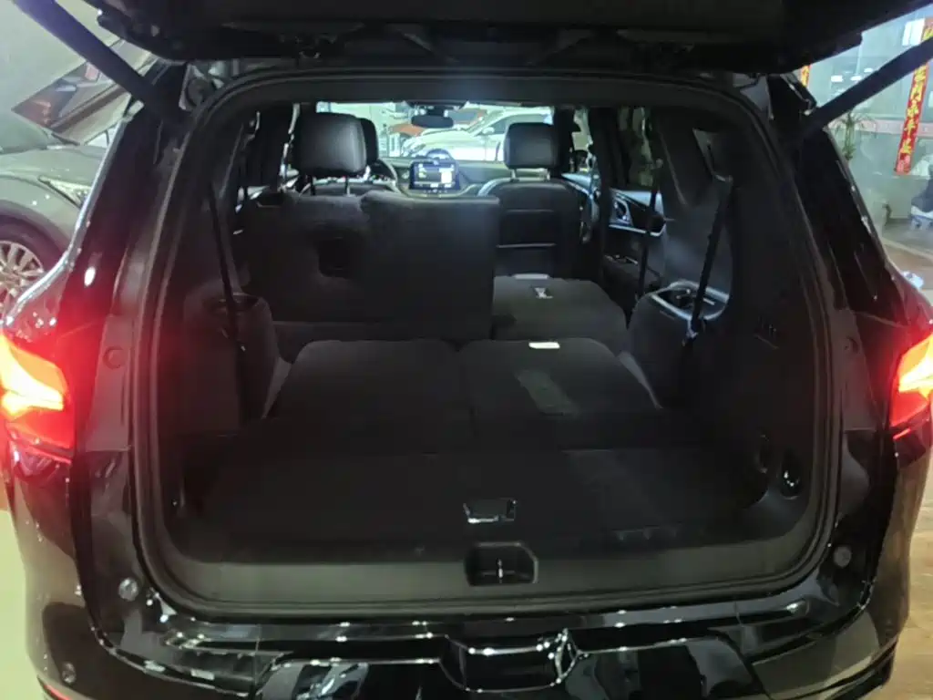 Chevrolet Blazer — миниатюра 19