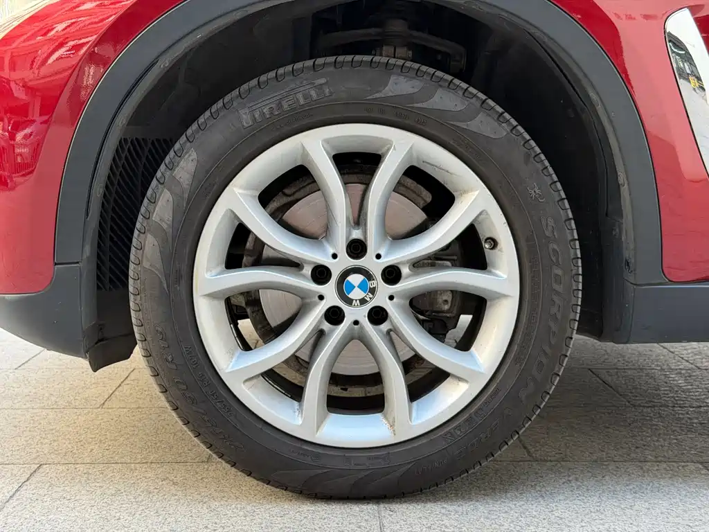 BMW X6 — миниатюра 17