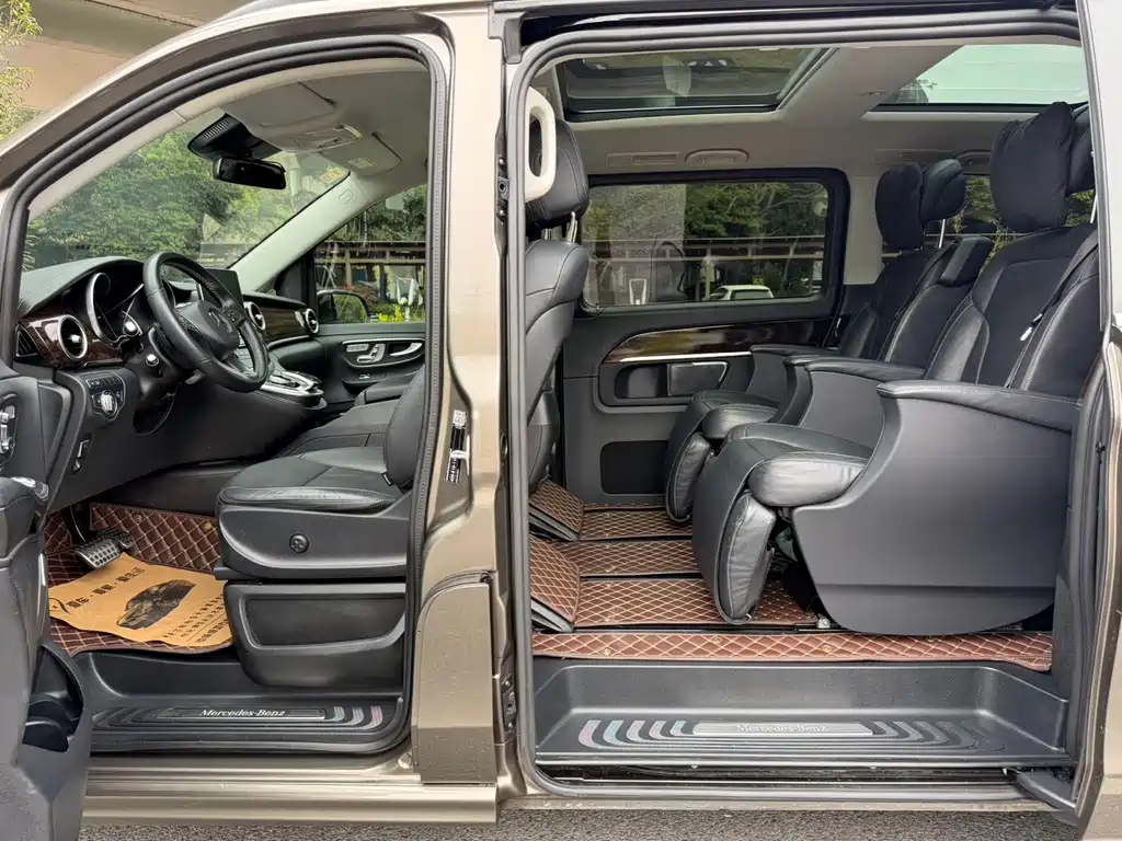 Mercedes-Benz V-Class V 2018 V 260 Luxury V