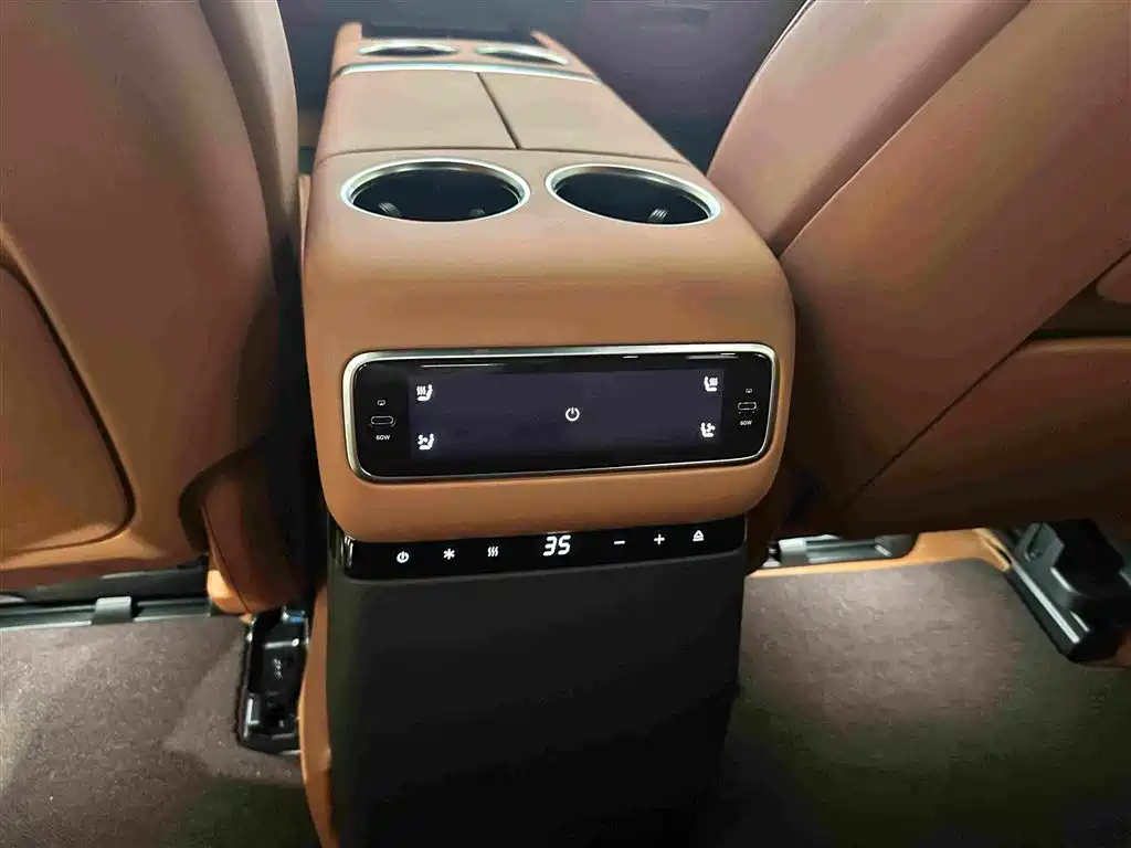 Li Auto Li L9 — миниатюра 13