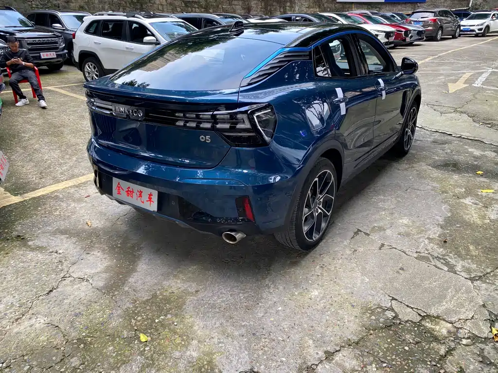 Lynk & Co 05 — миниатюра 6