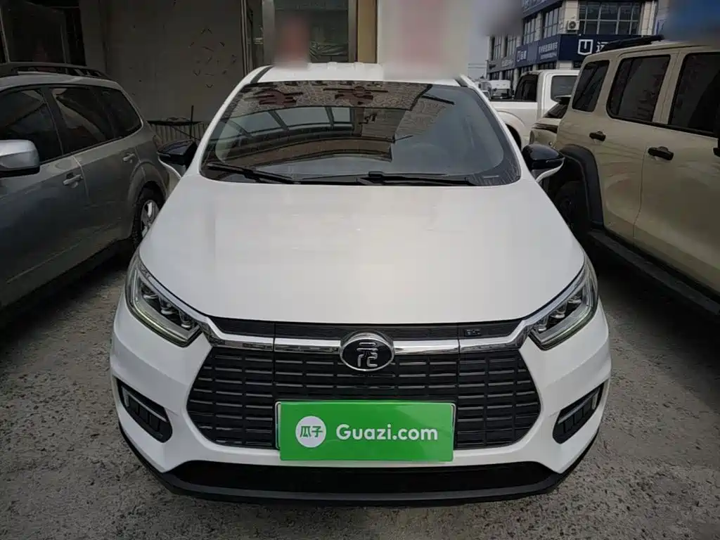 BYD Yuan EV — миниатюра 3