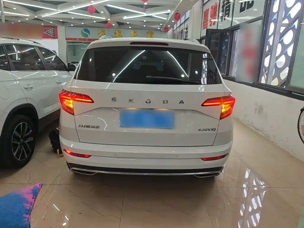 Skoda Karoq — миниатюра 6