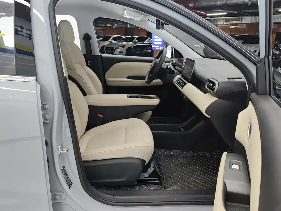 Wuling Bingo PLUS — миниатюра 8