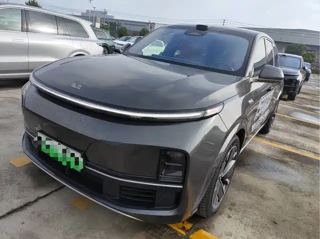 Li Auto 理想L9
