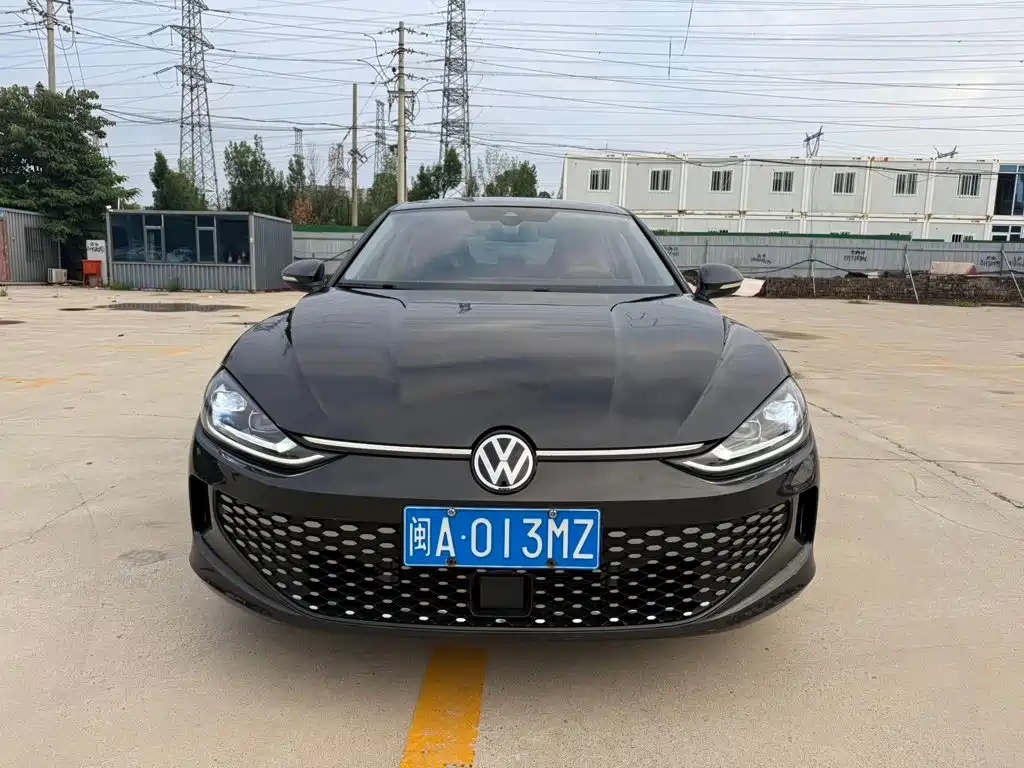 Volkswagen Lamando — миниатюра 2