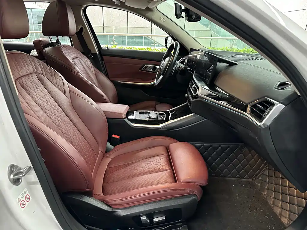 BMW 3 Series — миниатюра 13