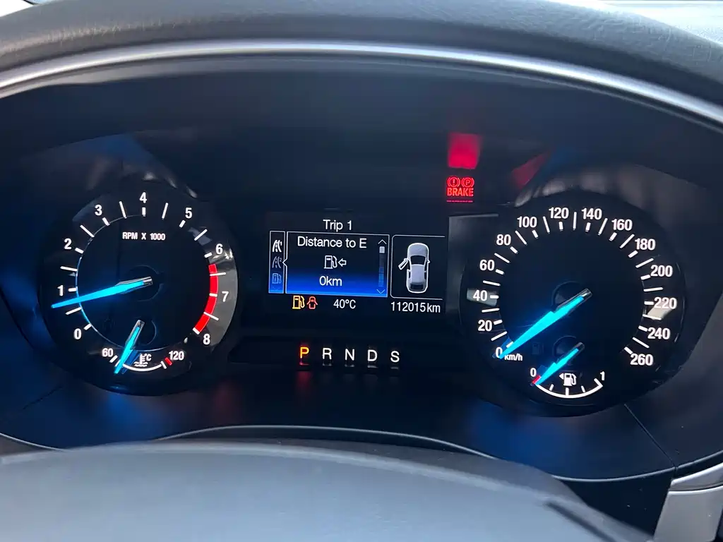 Ford Mondeo — миниатюра 8