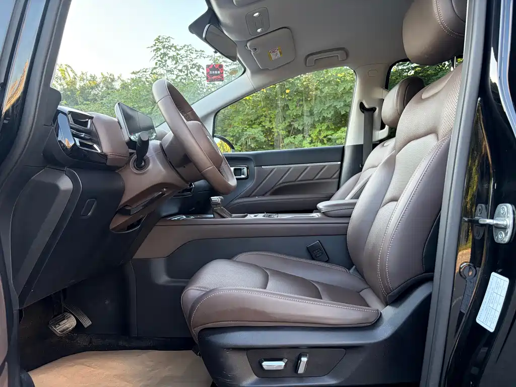Wuling Xingguang 730 — миниатюра 5
