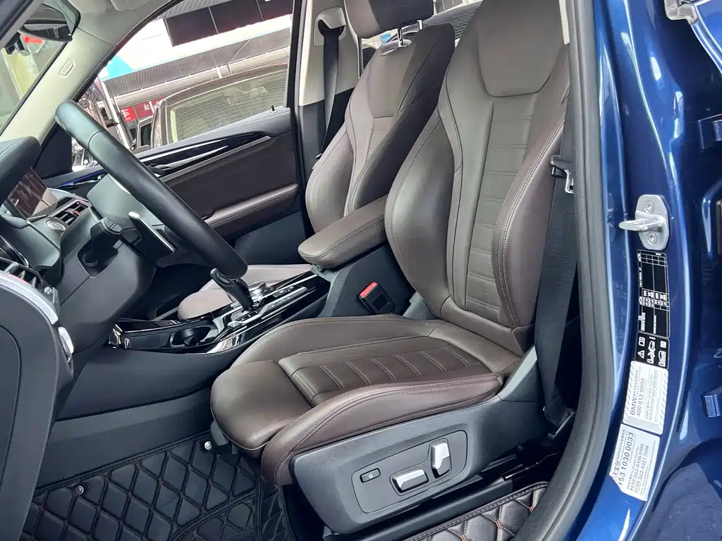 BMW X3 — миниатюра 10