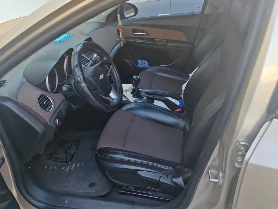 Chevrolet Cruze — миниатюра 9