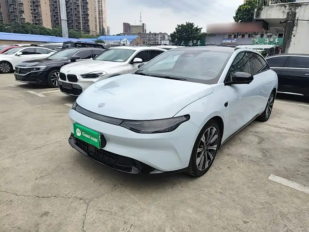 Leapmotor Leapmotor C01 — миниатюра 2