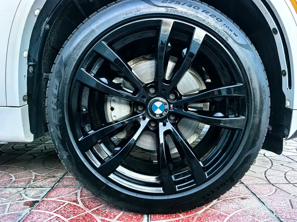 BMW X5 (Import) — миниатюра 4